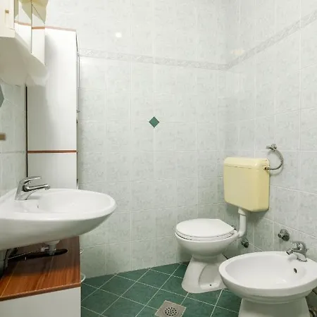 With Wifi - 2243 Apartment Rovinj