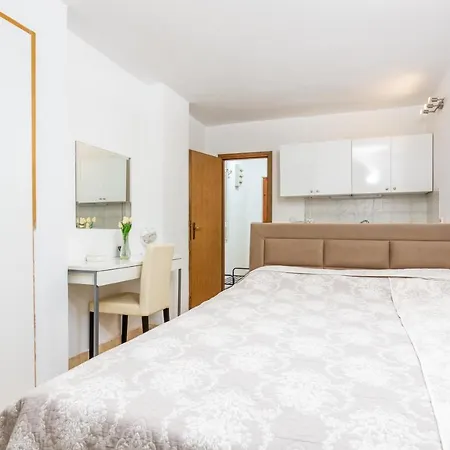 With Wifi - 2243 Apartment *